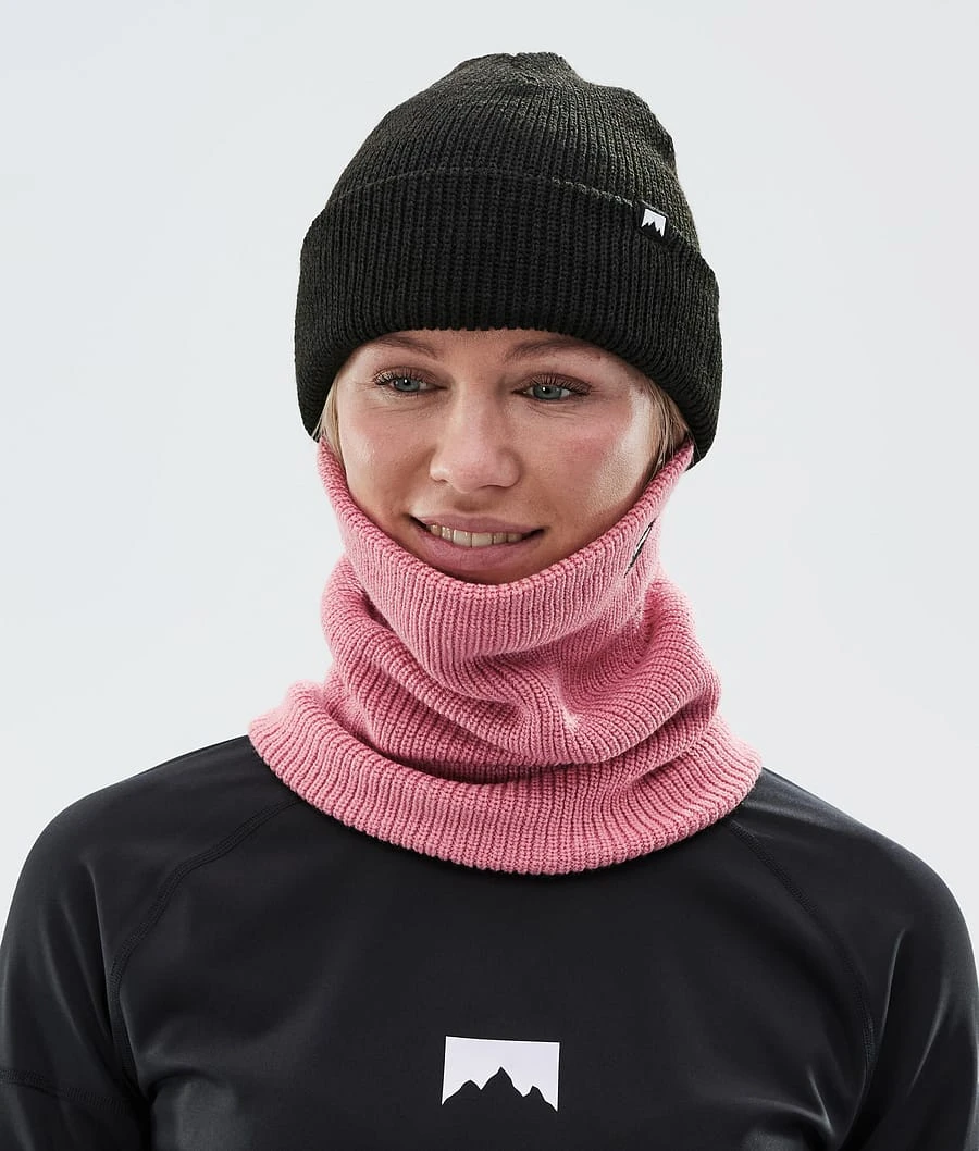Classic Knitted Facemask Pink